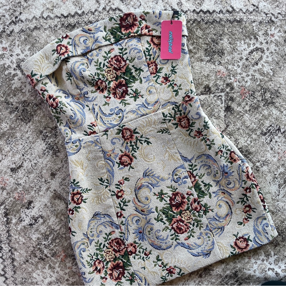 Edikted Tapestry dress
